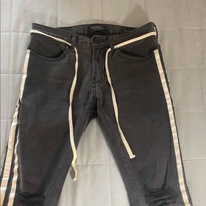 Black jeans/joggers